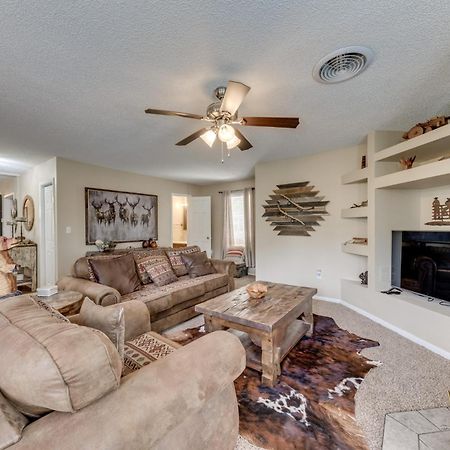 Ruidoso Home With Patio, Walk To Restaurants! Extérieur photo