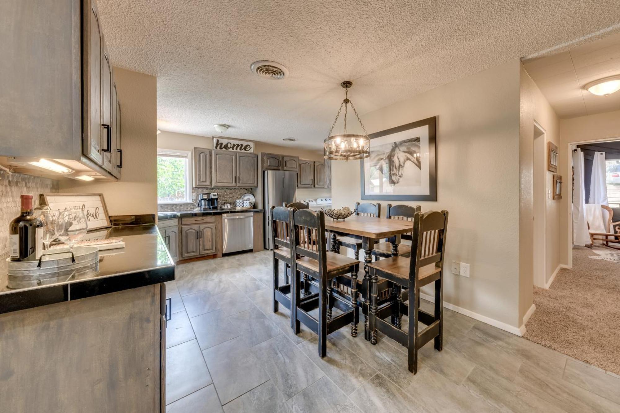 Ruidoso Home With Patio, Walk To Restaurants! Extérieur photo